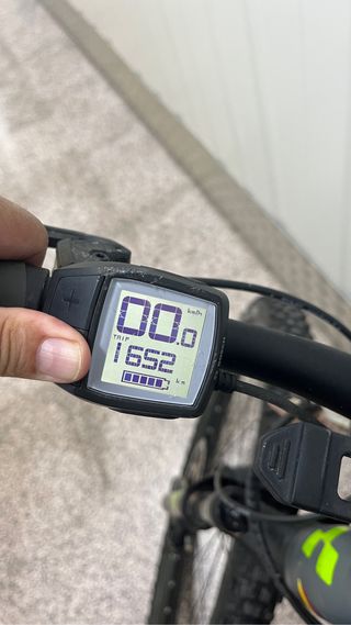 Bicicleta CUBE electrica seminueva