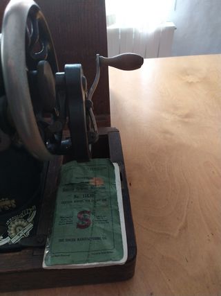Máquina de Coser Singer. 1924