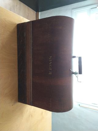 Máquina de Coser Singer. 1924