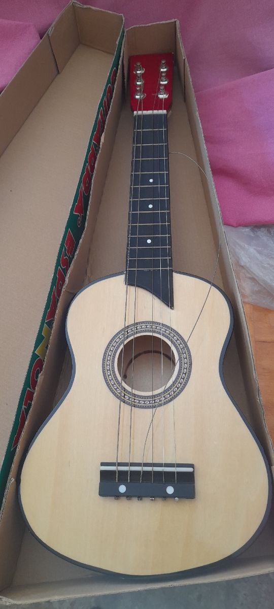Guitarra de juguete