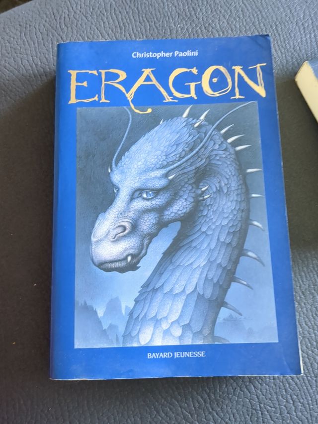 Libro ERAGON (francés)