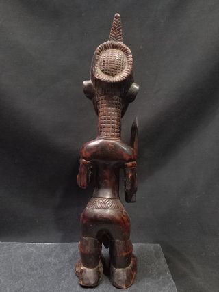 Estatua africana Lulua Congo