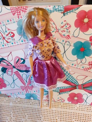 MUÑECA BARBIE 
