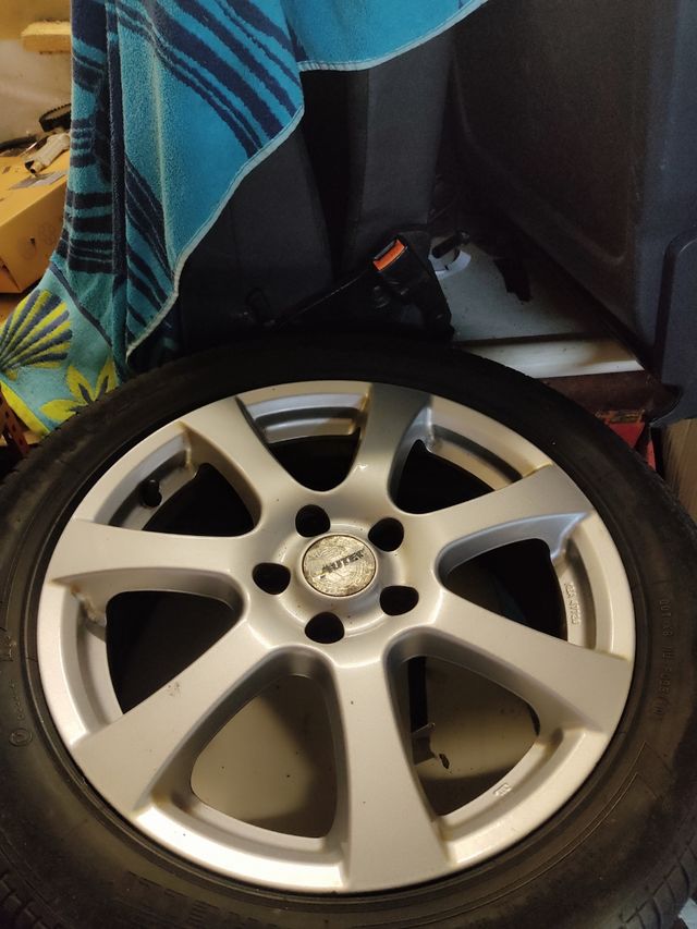 Se venden llantas Autec en 17"
