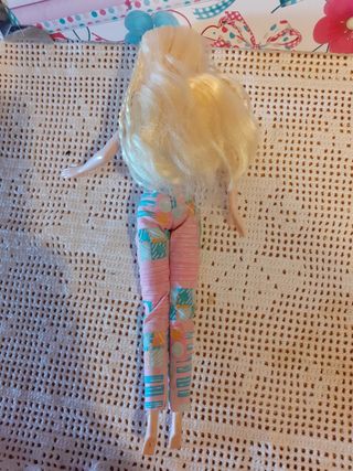 MUÑECA BARBIE 