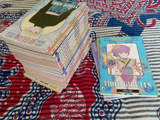 Videoragazza Ai + Videoragazza Len - Italiano