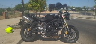 Triumph 675 A2 LEER BIEN