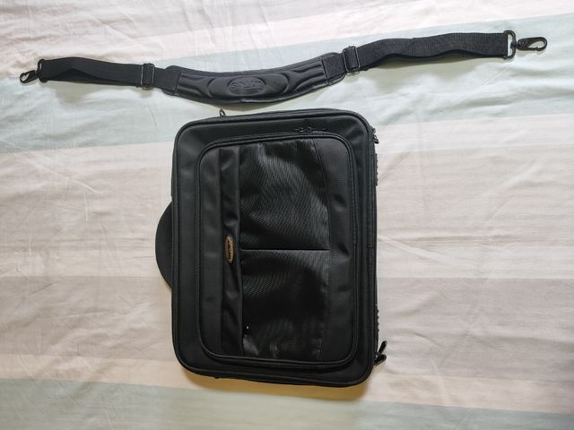 Maletín para ordenador portátil Inves