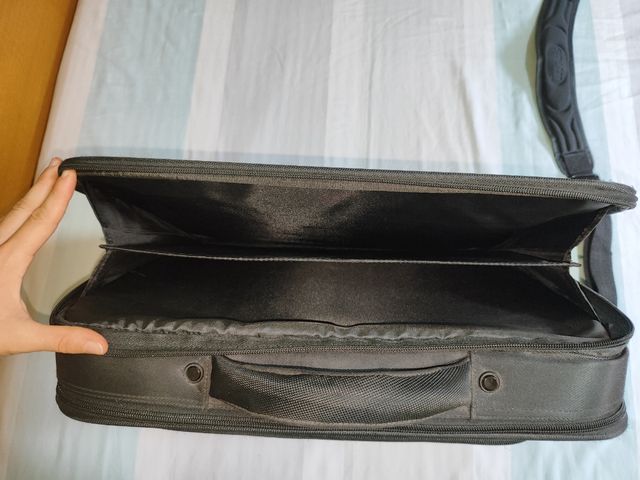 Maletín para ordenador portátil Inves