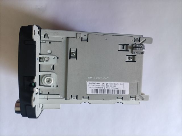 Pantalla vw Scirocco 2009