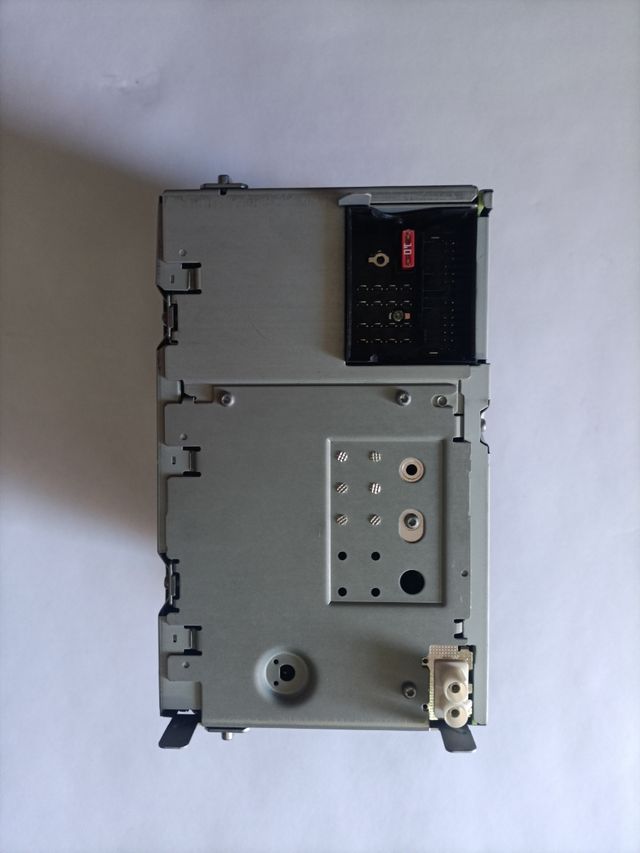 Pantalla vw Scirocco 2009