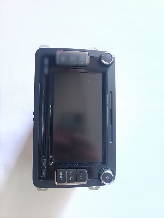 Pantalla vw Scirocco 2009