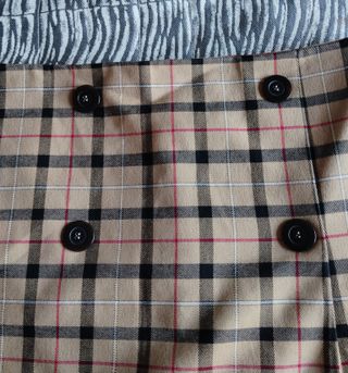 Falda mujer corta a cuadros en talla L