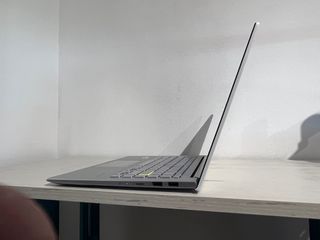 Computer portatile Asus vivobook i5
