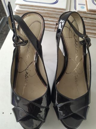 Zapatos de tacónes  de mujer 