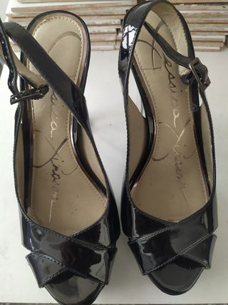 Zapatos de tacónes  de mujer 