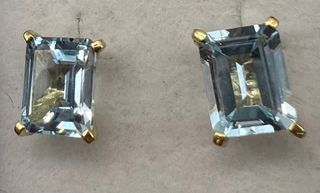 Pendientes de oro de 18 kt con topacios