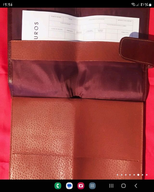 cartera portadocumentos coche