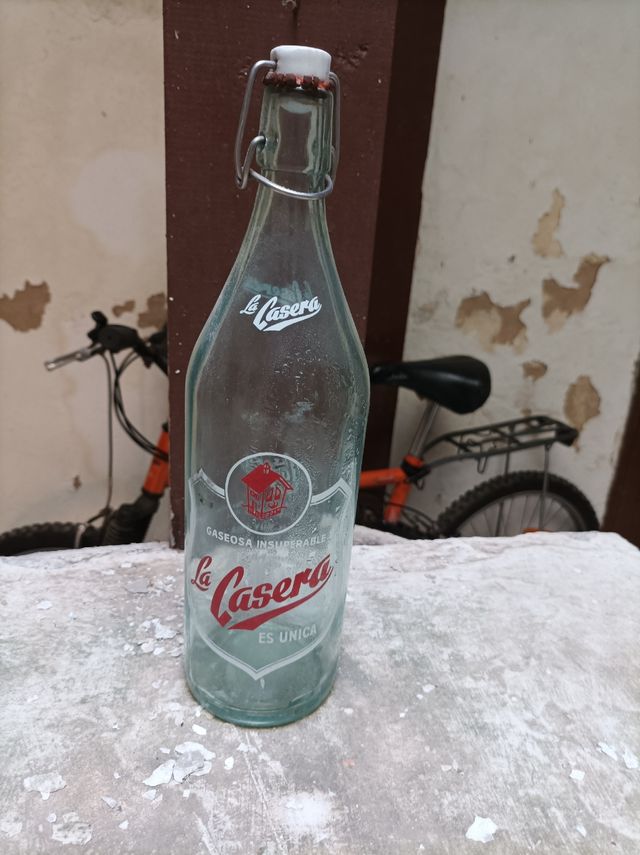 Botella Casera antigua 