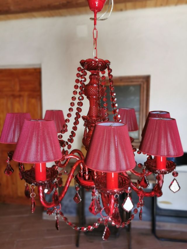 LÁMPARA DISEÑO ROJA