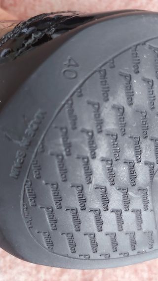 Hermosos zapatos de charol marca Pitillos