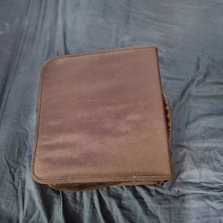 maletin grande portacds.