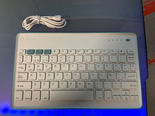 Teclado inalámbrico Bluetooth 3.0