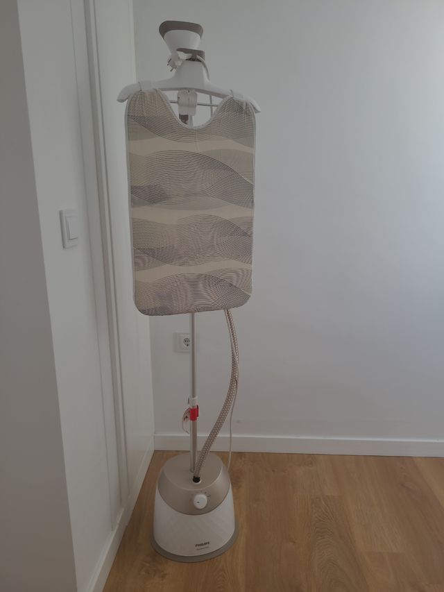 Plancha vertical Philips AVERIADA