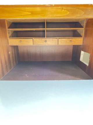 Armario con escritorio