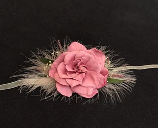 Pulsera de gardenia preservada.