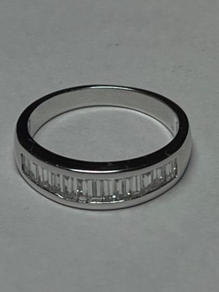 Anillo brillantes baguettes 084 ct H/vs1