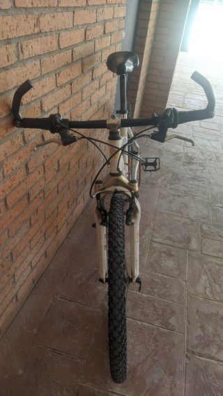 BICICLETA DE MONTAÑA 26"