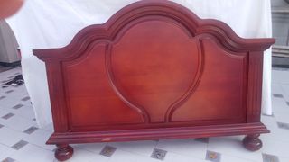 Cama de madera