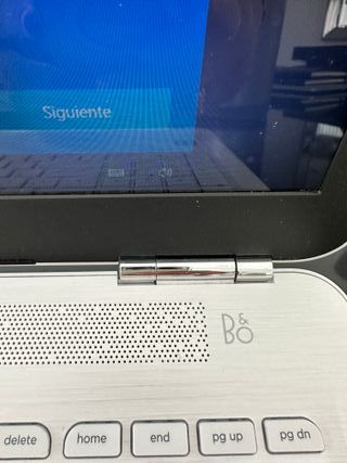 Portátil HP Pavilion Notebook en blanco