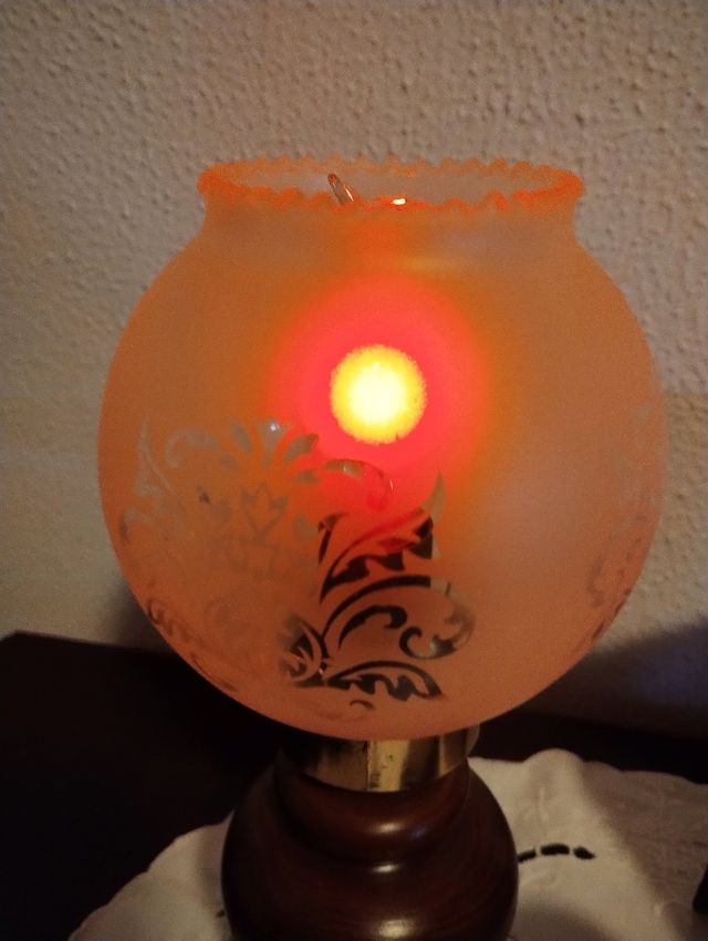 lampadina con fiamma