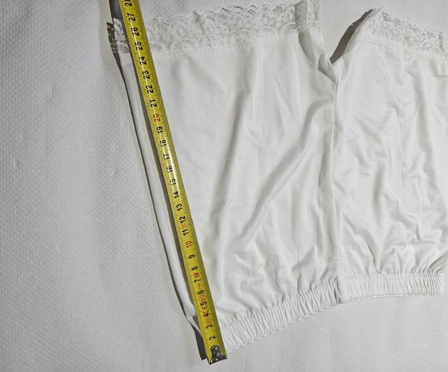 enaguas/ combinación nueva