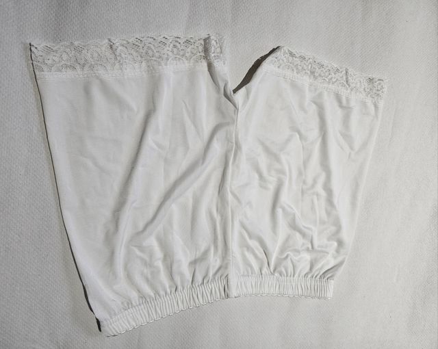 enaguas/ combinación nueva