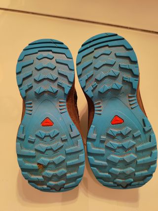 SALOMON XA Pro V8 Mid talla EU 30