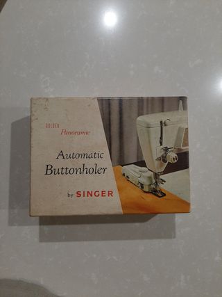 Automatic Buttonholer by SINGER vintage