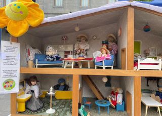 Casita muñecas grande