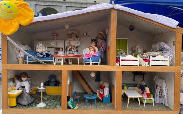 Casita muñecas grande
