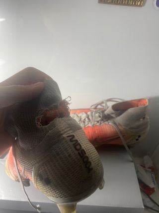 botas de futbol mercurial
