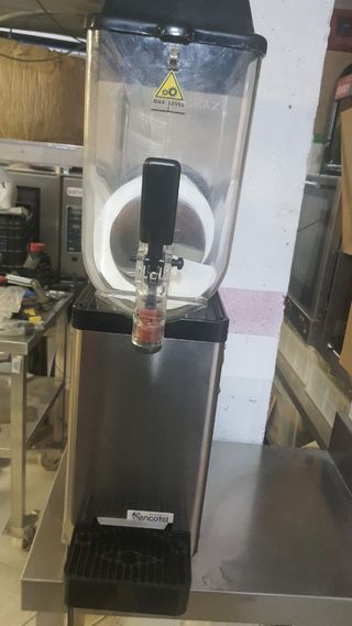 OFERTA SOLO HOY SE VENDE URGENTE MOSTRADOR CONGEL