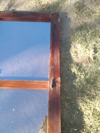 Ventana dos hojas antigua madera.