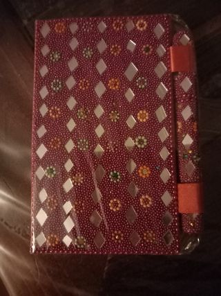 Libreta con bolígrafo. Empaquetadas.