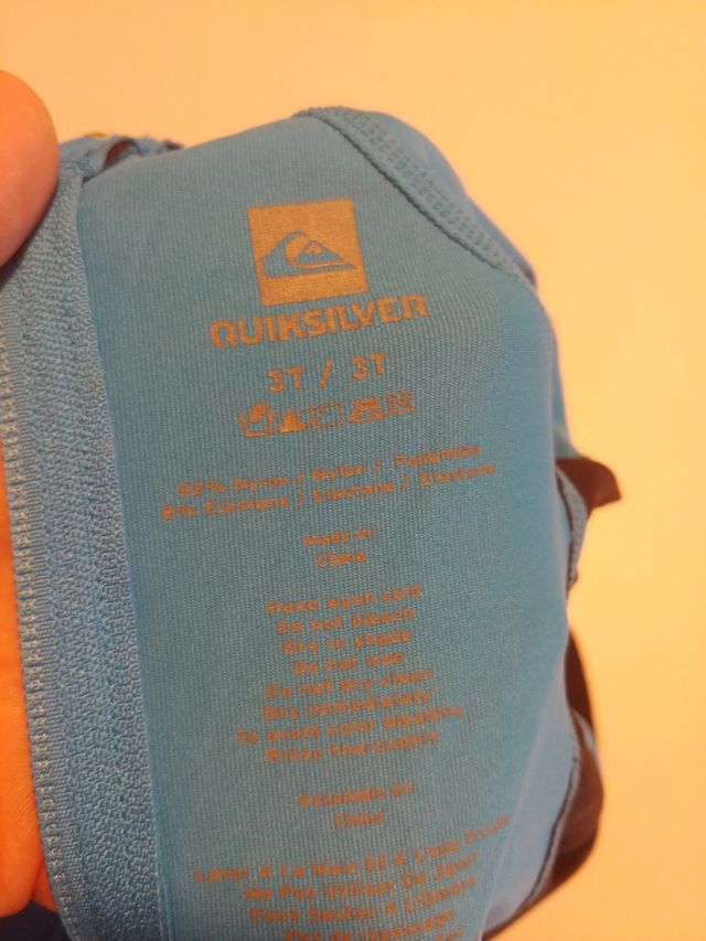 Traje de lycra para bebe