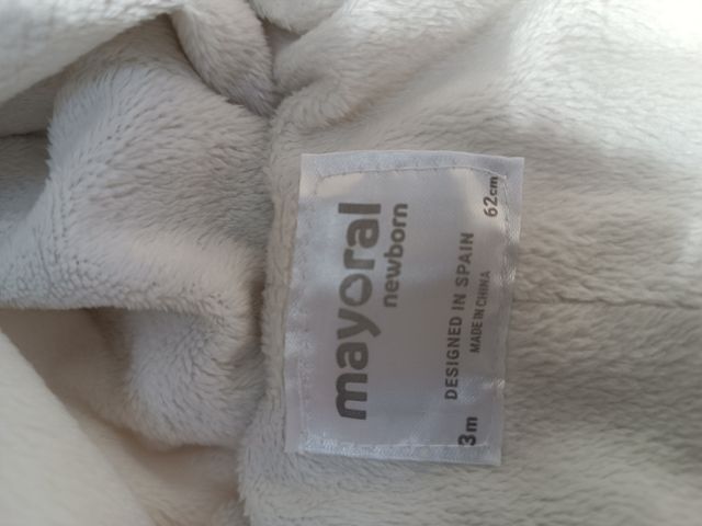 buzo acolchado e impermeable 3 meses