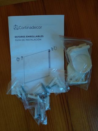 2 estores a estrenar