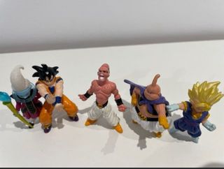 Lote de 4 figuras de Dragon ball + lote pequeñas