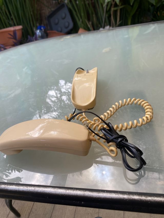 telefono gondola color crema años 80